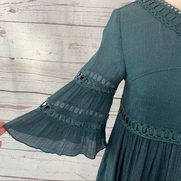 Listicle steel blue boho bell sleeve open lace - Picture 3 of 15